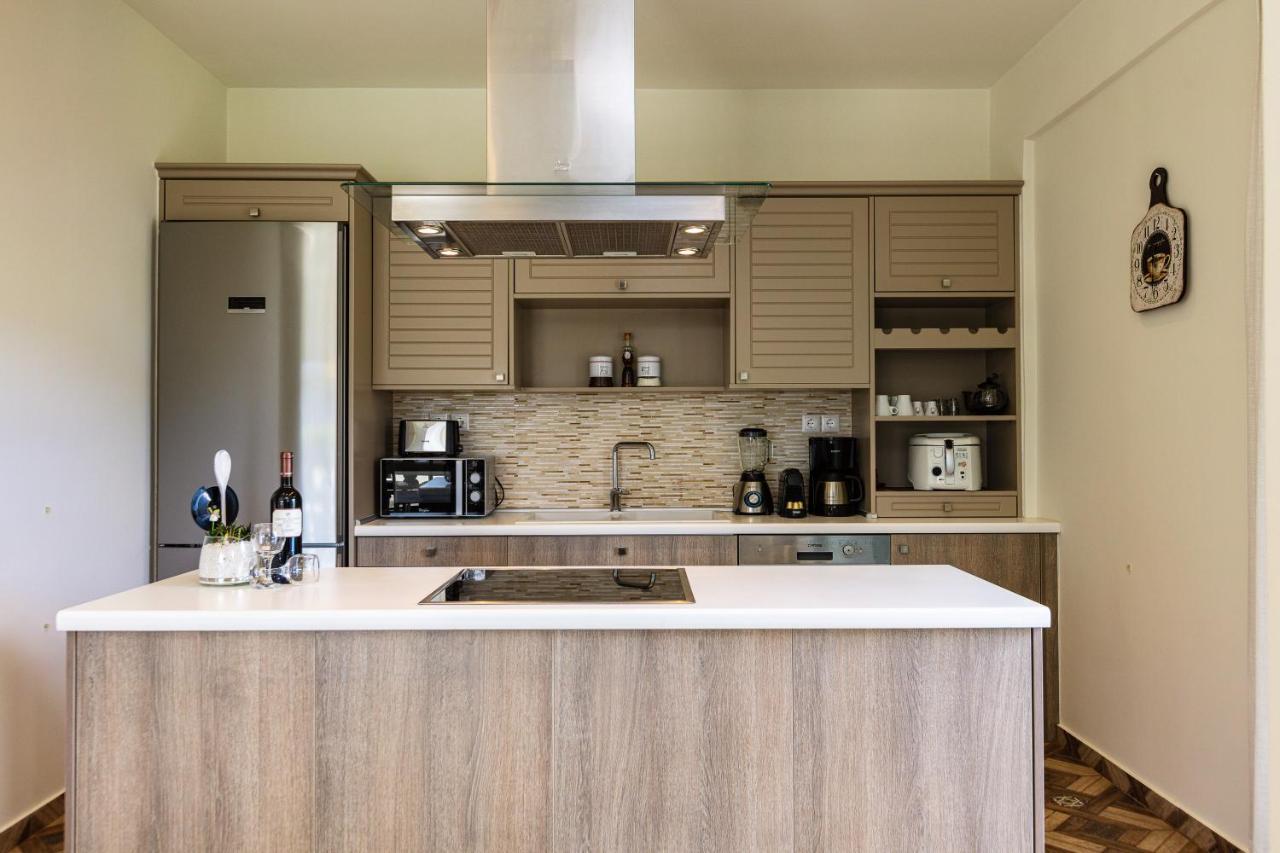 Alonia Villa, Refined Living With 50M2 Private Pool, By Thinkvilla Melidhónion Exterior foto